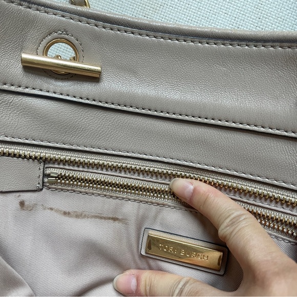 Tory Burch Pink Leather Fleming Tote - Picture 5 of 7